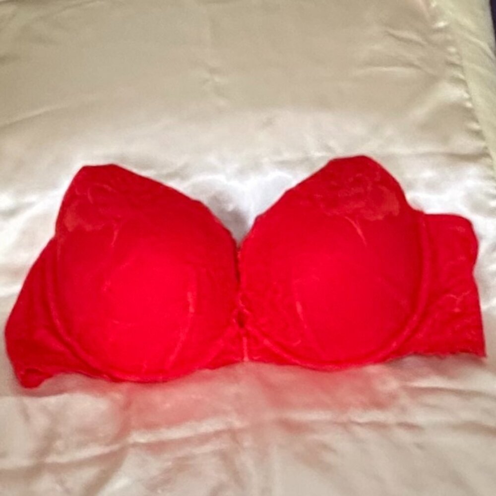 Push-Up Front-Close Bra - Picture 2 of 4